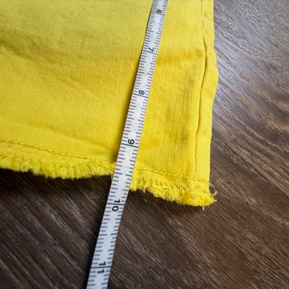 Mini Boden Girls SweetCorn Yellow Denim Shorts, NWT, Sz 9, Summer, Bright - Picture 11 of 11